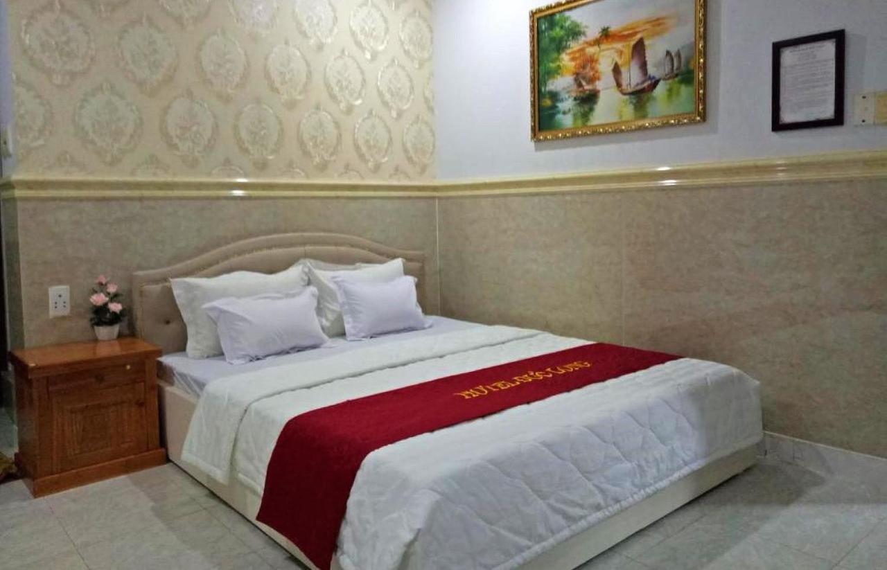 Duc Long Hotel Хошимин Екстериор снимка